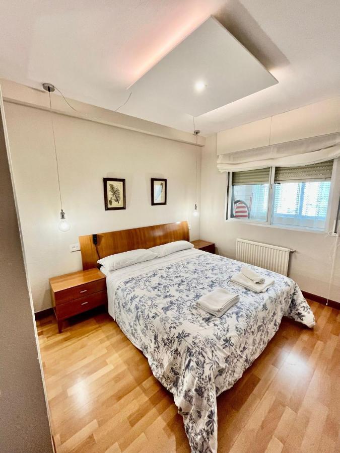 Atuaire Home Agradable Apartamento En El Centro De Burgos Parking Incluido Екстер'єр фото